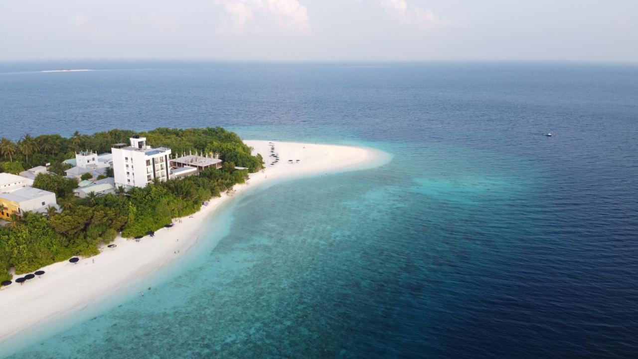 Ukulhas Villa Beach Hotel Buitenkant foto