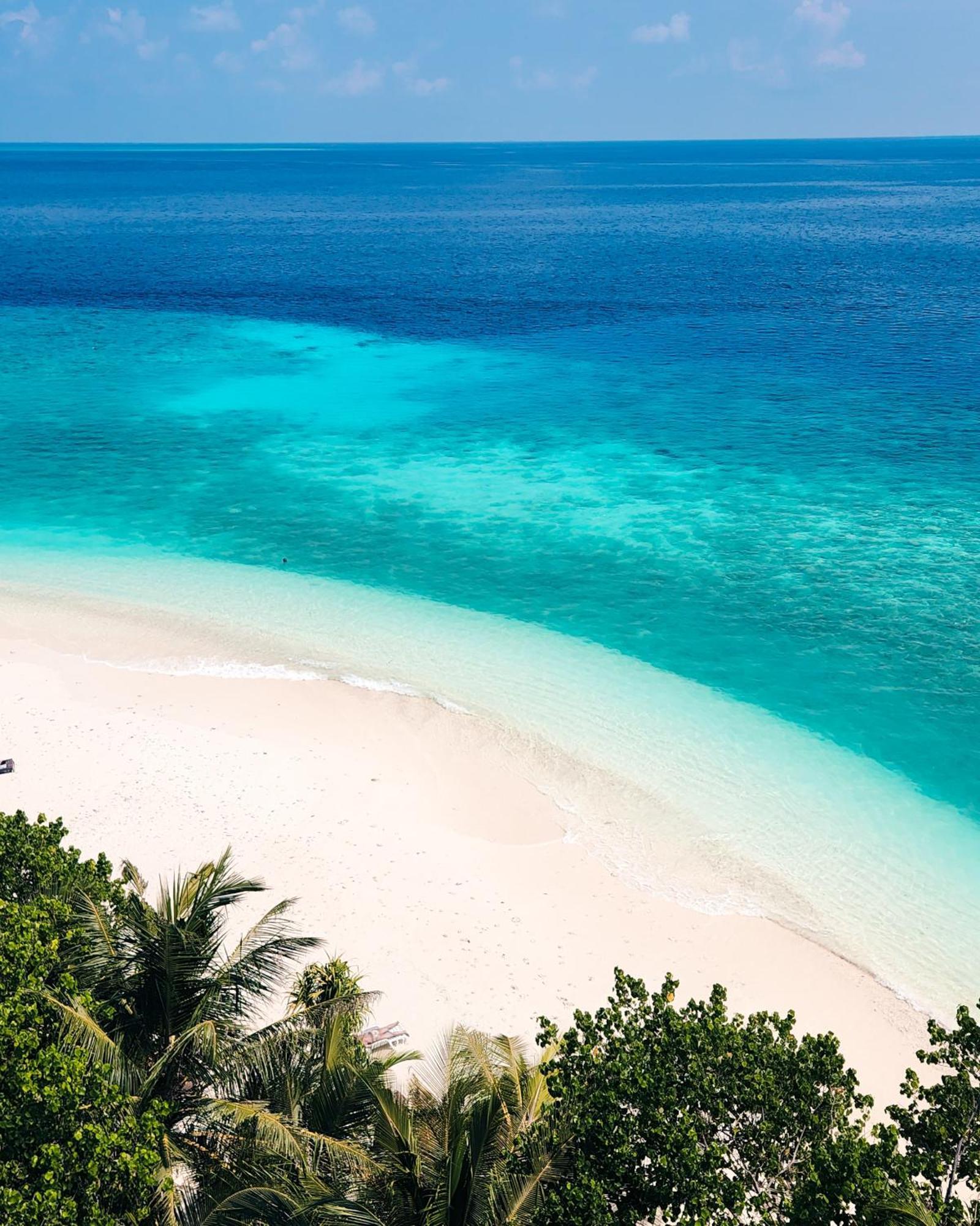 Ukulhas Villa Beach Hotel Buitenkant foto