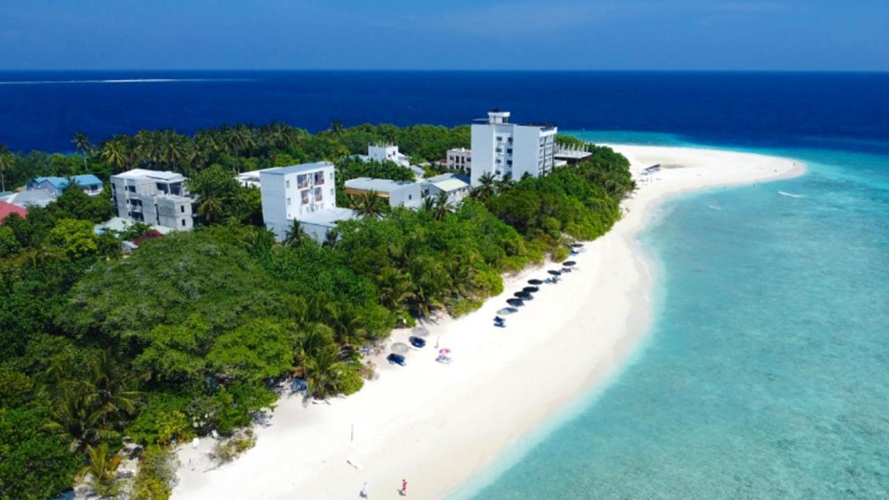 Ukulhas Villa Beach Hotel Buitenkant foto